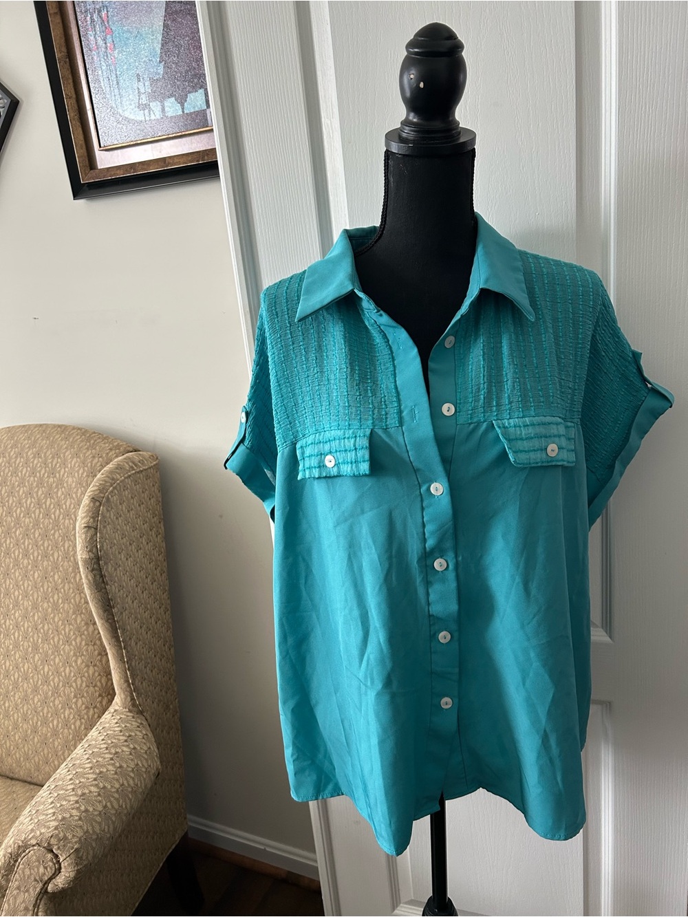 SHEIN Teal Short Sleeve Button-Front Shirt